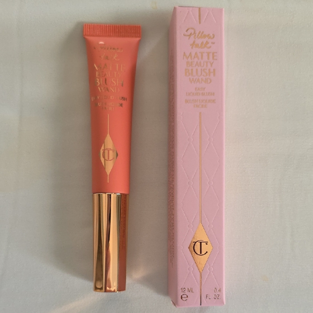 Charlotte Tilbury Matte Blush Wand - Peach